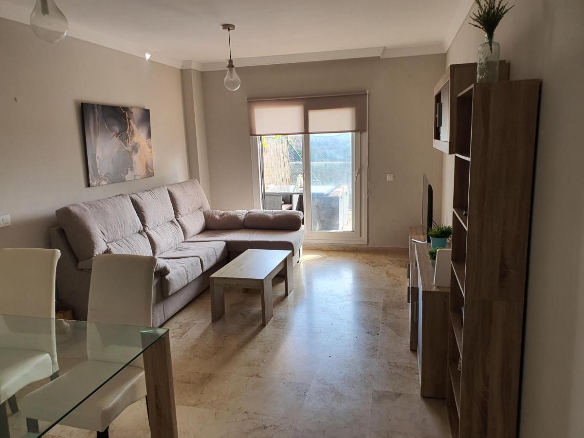 Apartamento Con Jardin La Linea de la Concepcion Ngoại thất bức ảnh